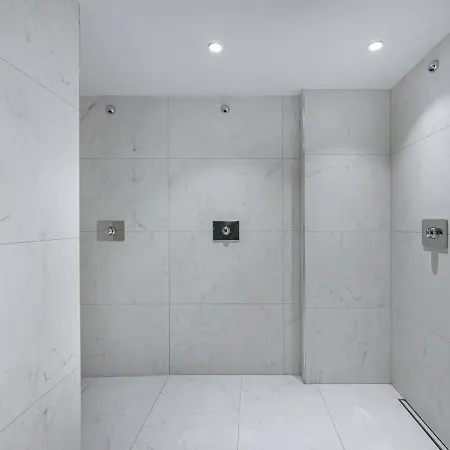 Apartment Avec Espace Bien-etre A Megeve, Piscine, Salle De Sport Et Parking Electrique - Fr-1-569-34