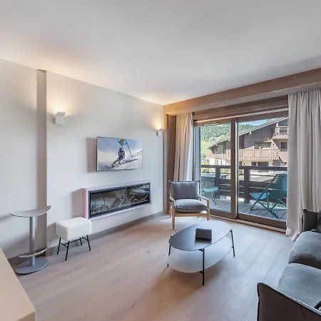 Apartment Avec Espace Bien-etre A Megeve, Piscine, Salle De Sport Et Parking Electrique - Fr-1-569-34