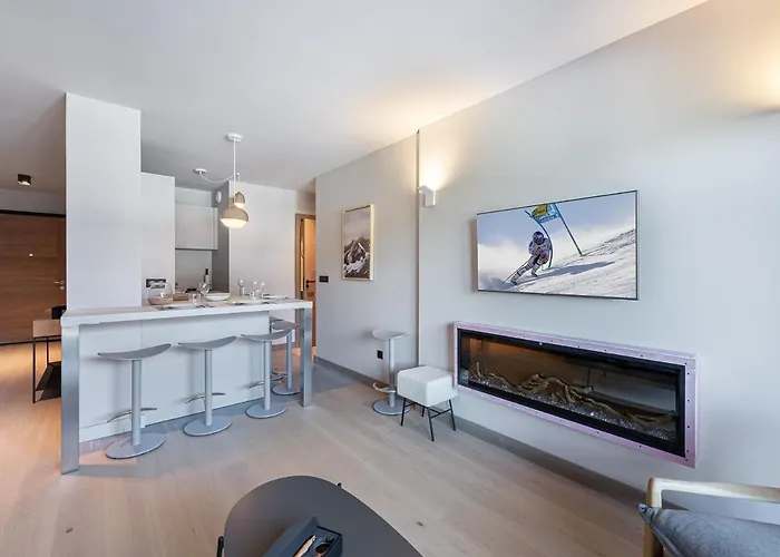 Avec Espace Bien-etre A Megeve, Piscine, Salle De Sport Et Parking Electrique - Fr-1-569-34 Megève