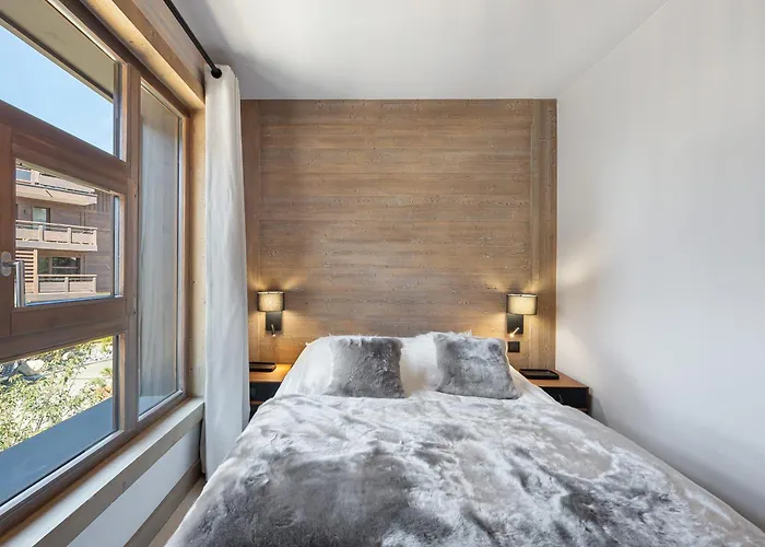 Avec Espace Bien-etre A Megeve, Piscine, Salle De Sport Et Parking Electrique - Fr-1-569-34